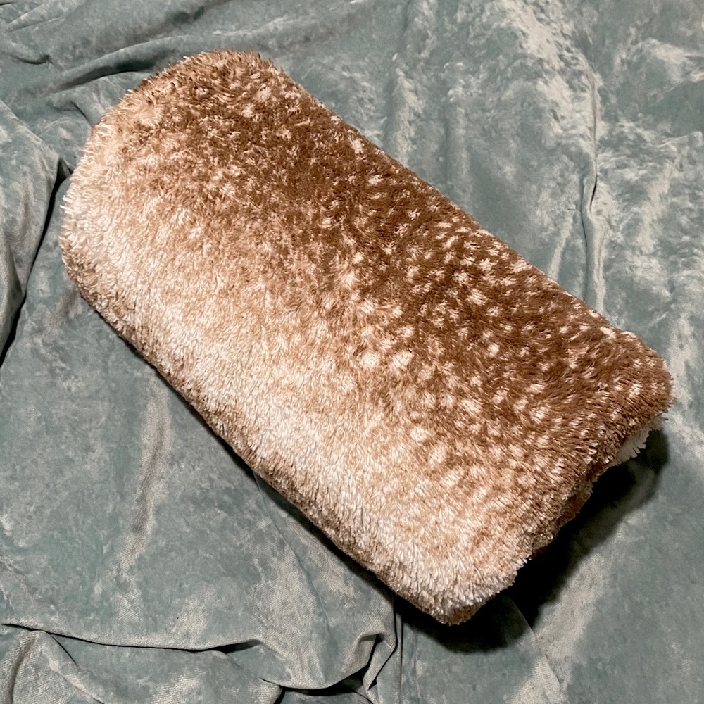 Better Homes & Garden Throw Blanket